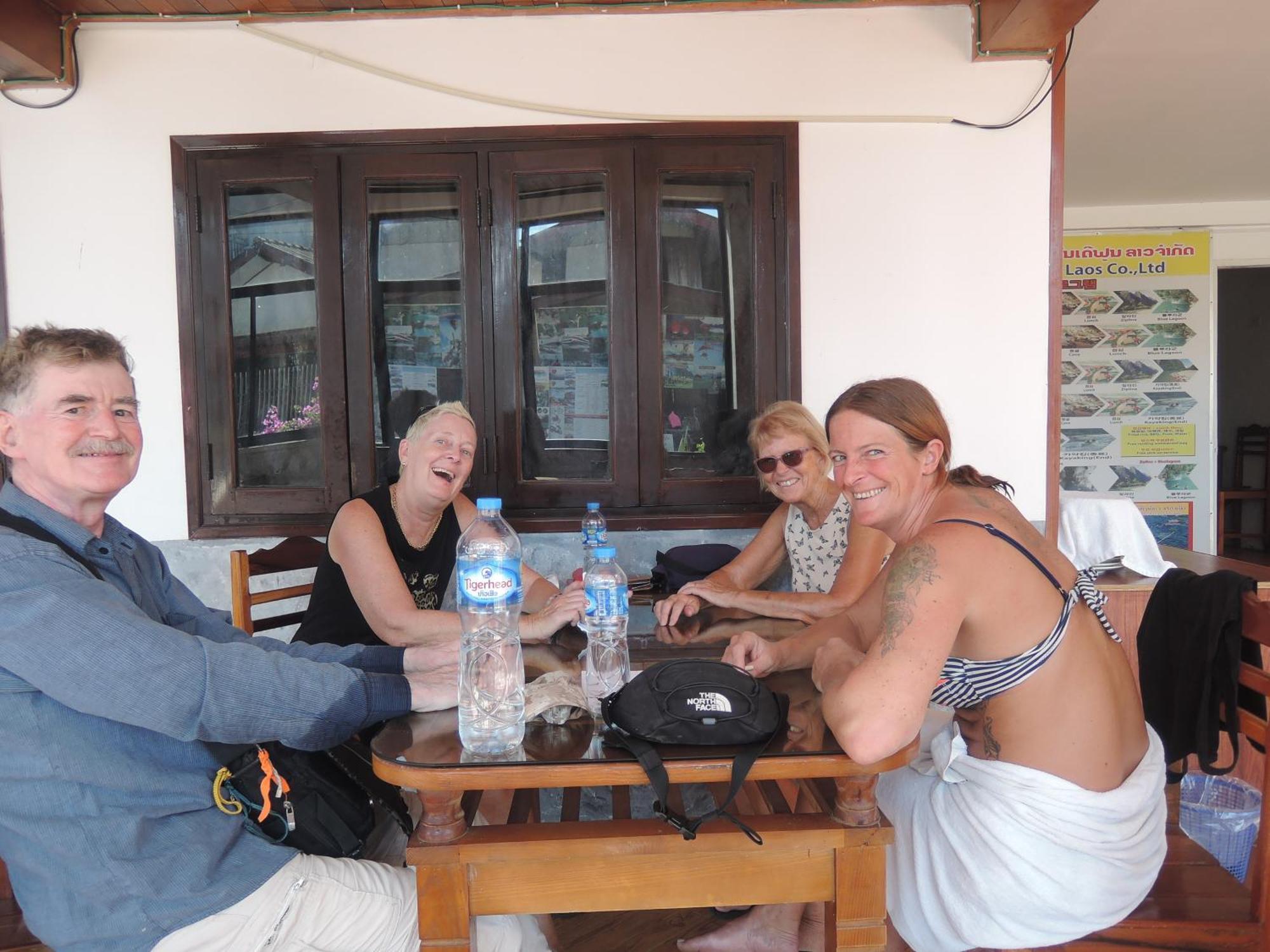 Lacasa Vang Vieng Hotel Экстерьер фото