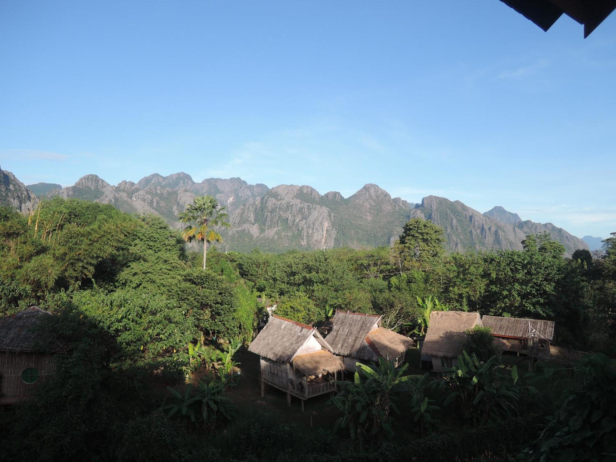 Lacasa Vang Vieng Hotel Экстерьер фото