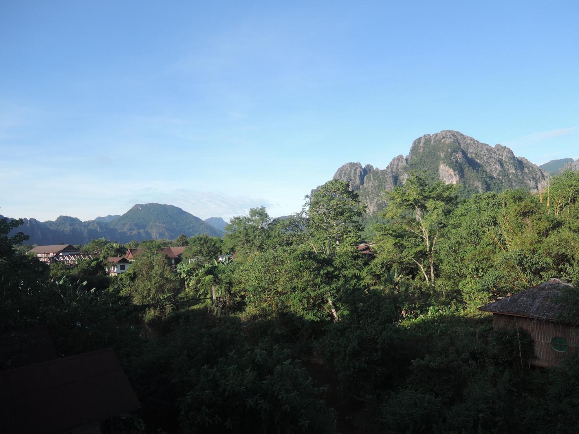 Lacasa Vang Vieng Hotel Экстерьер фото